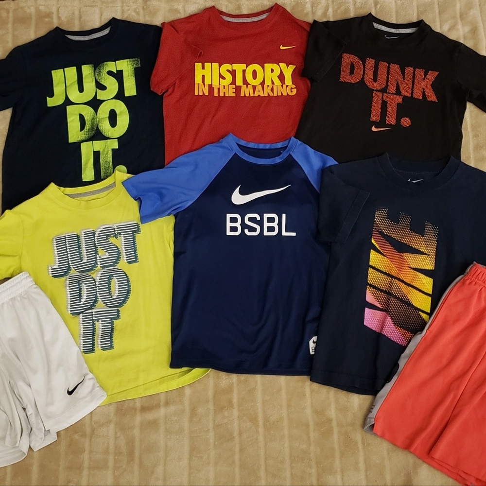 Lot Boys Nike Shirts & Shorts, Size Sml